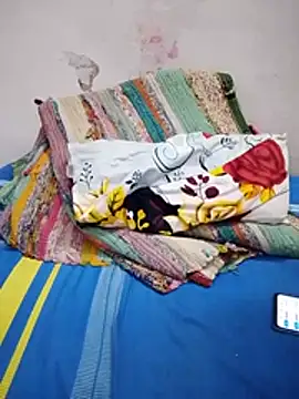 Chat XXX ao vivo de ZynoRoom