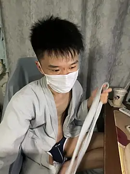 Zhang_yiovo Adlı Modelin Canlı XXX Sohbeti