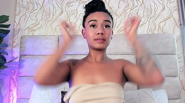 Evahfox Live XXX-Chat