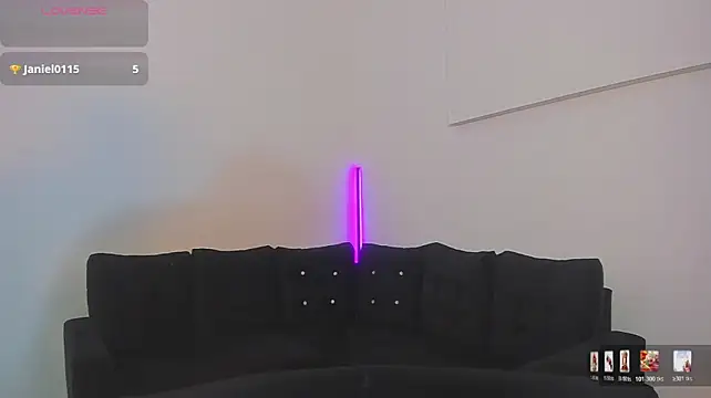 PrivateSanctuary live XXX chat