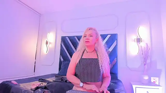 AnastasiaTaylor_ - bounce ass