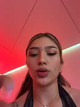 Ariannaa_1 Adlı Modelin Canlı XXX Sohbeti