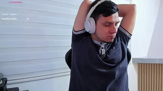 Rick_Adams – Naživo XXX chat