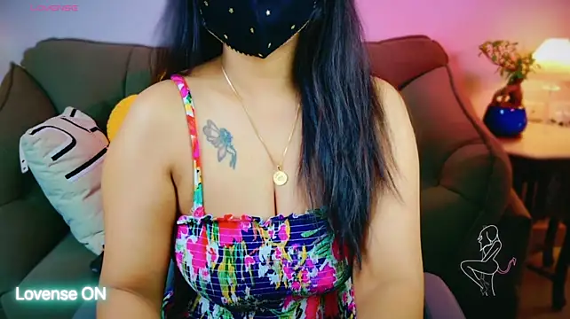 Aphrodisia_XOXO's Live XXX Chat