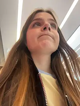 Lunabelle_ - touch soft pussy lips for u