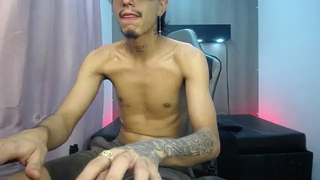 Czat XXX na żywo – Tayson_Hot