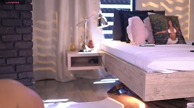 MissKiarra Chat XXX live