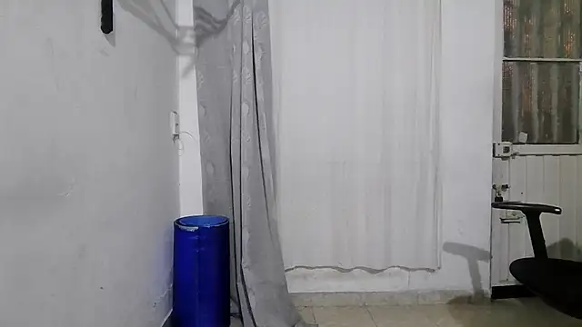Chat XXX ao vivo de JBond007BBC