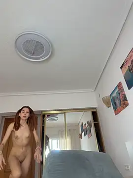 MollyXoXo - dildo in my ass
