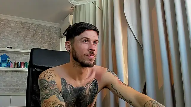 JonahShaw 라이브 XXX 채팅