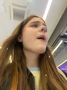 Lunabelle_ - touch soft pussy lips for u
