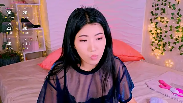 Wendy__Hills - To suck fingers + eye contact
