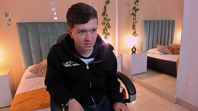 צ'אט XXX בשידור חי של ken_col