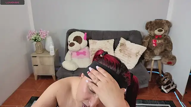 Christine_20 - MAKE MY DAY HAPPY 😍👀😍👀😍