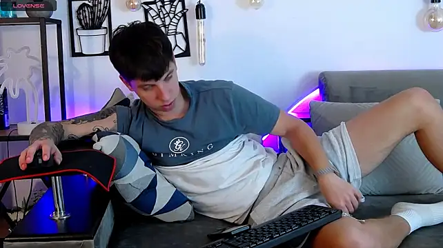 ThomasEdisonn Live XXX Chat