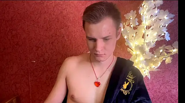 XXX chat uživo modela BigBabyMax