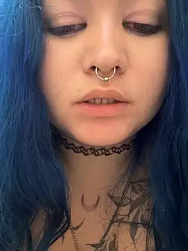 BigBoobsShow_ - droll on boobs and show tongue in public