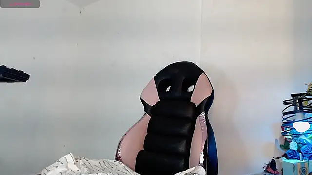 alexiarusso_ Chat XXX in diretta