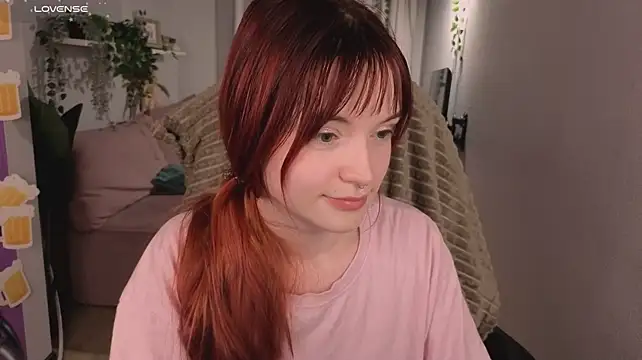 Last_hxpe - pour water on my tits and my hot ass