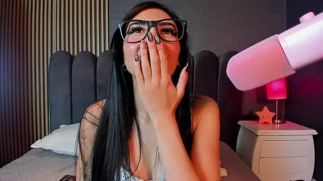Nicolette_ks_ - Naked