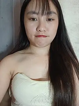 Cherry-squirtt - hãy giúp em hoàn thành mục tiêu