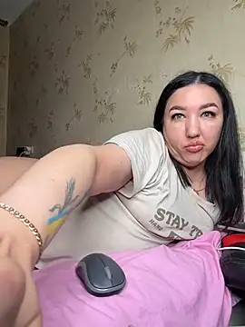 Živý XXX chat Naughtbaby_2025