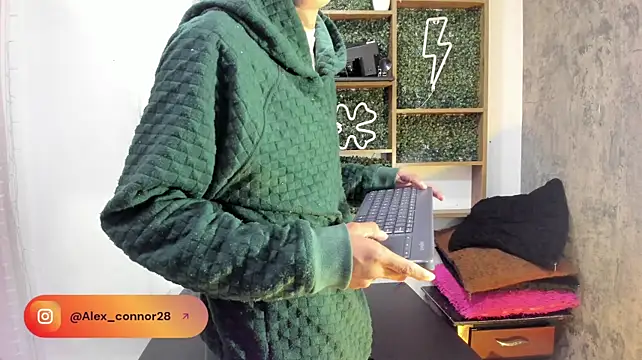 Alex_it0_: онлайн-секс-чат