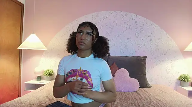 Maxine_Brm Chat XXX live