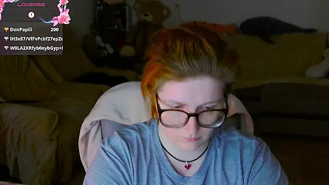 LesiaOxxi Chat XXX in diretta