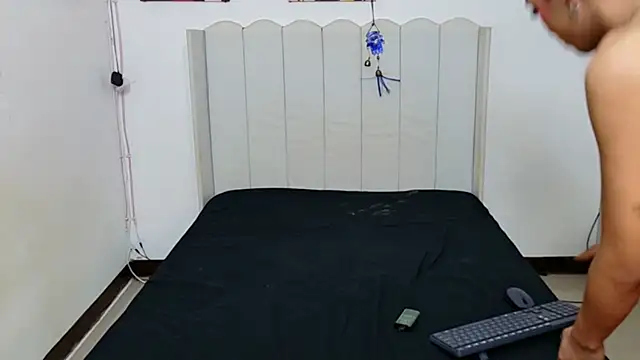 MirandaSterling: απευθείας συνομιλία ΧΧΧ