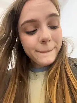 Lunabelle_'s Live XXX Chat