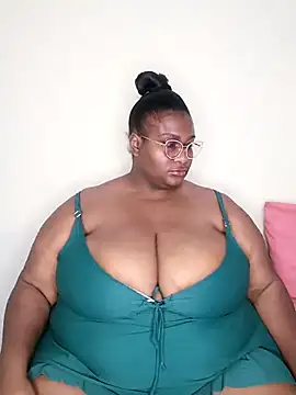 bustytitsxxx 라이브 XXX 채팅