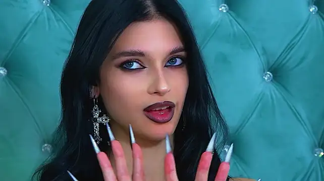 BeverlyMost's Live XXX Chat