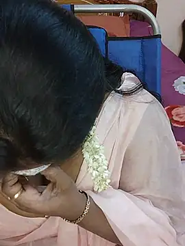 Telugu_Geetha40 - Pussy slap