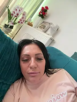 ScarletTemptationX - nake,squirt,ride ,anal