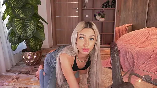 ArianaXO_ - my kitty needs a finger