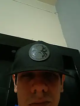 krak: απευθείας συνομιλία ΧΧΧ