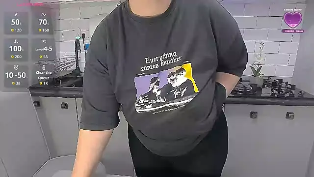 erikaerika's Live XXX Chat