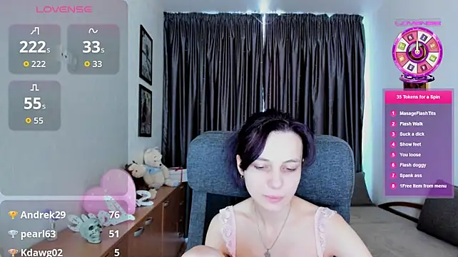 Chat +18 de MiniLysii ao vivo