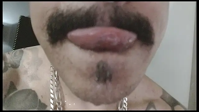 danilog515 লাইভ XXX চ্যাট