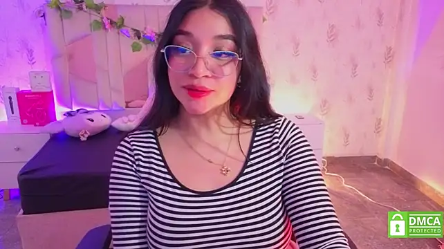 MARIANA_TAY1 - masturbate tits