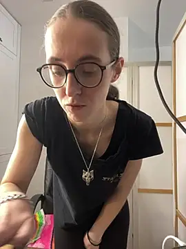 Chat XXX en directo de MartiniiSelenna