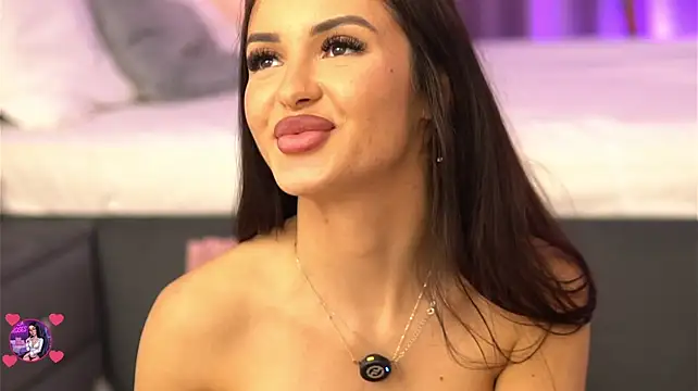 LilaRoses Chat XXX live