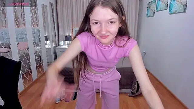 NikaRain Chat XXX live