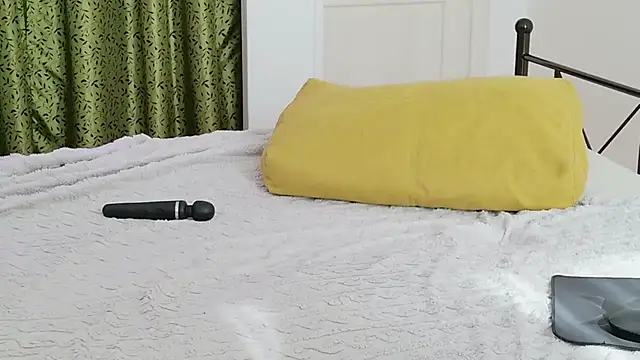 XXX chat uživo modela VioletCatt