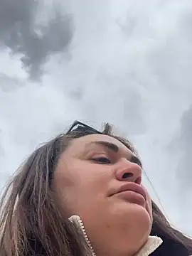 Czat XXX na żywo – HeyBABYGIRL