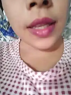Anki-doll Chat XXX in diretta