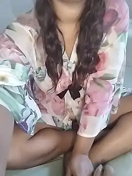 Chatroom XXX en direct de MarochienneAnissa