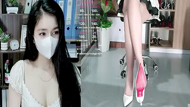 Zinna999's Live XXX Chat