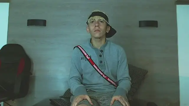 Gaeliitto live XXX chat